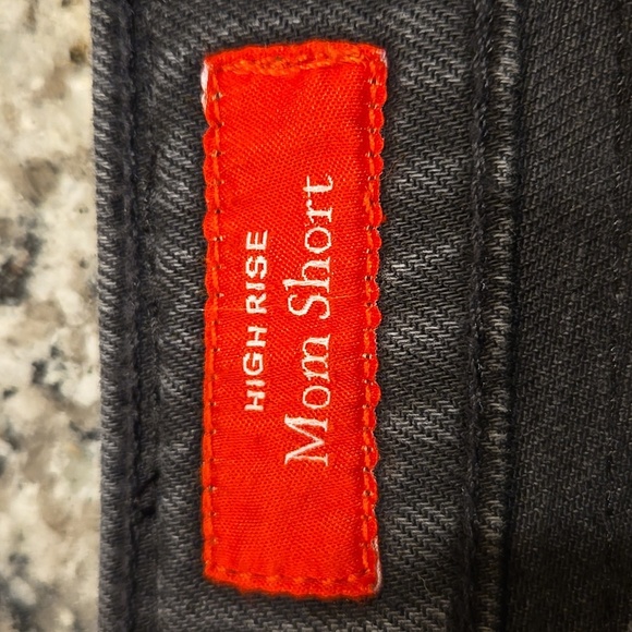 COCA-COLA X LUCKY BRAND HI-RISE MOM SHORT. SIZE 8/29 - Picture 5 of 14